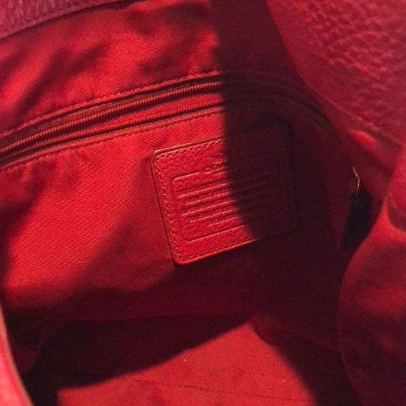 COACH Madison Phoebe Red Lining & Tumbled Red Leather Bag 3 Compartment Interior - Picture 9 of 15